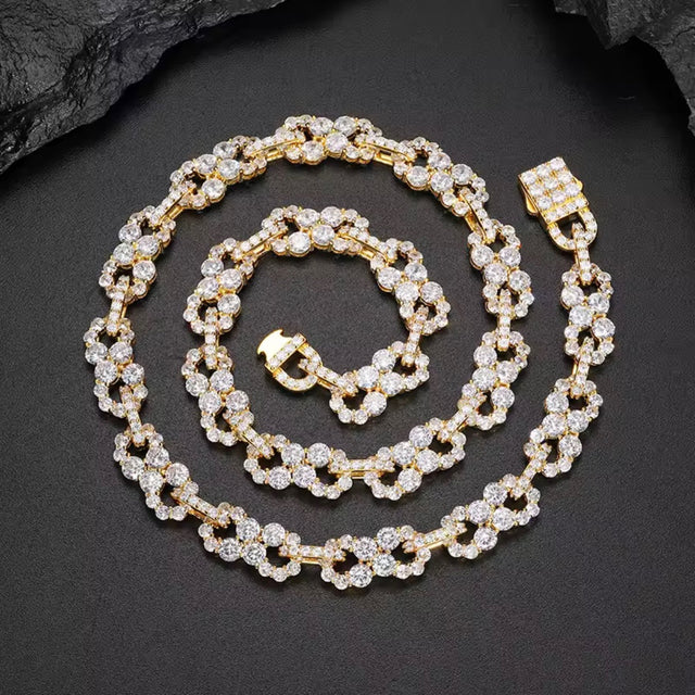 "Infinite" Moissanite Link