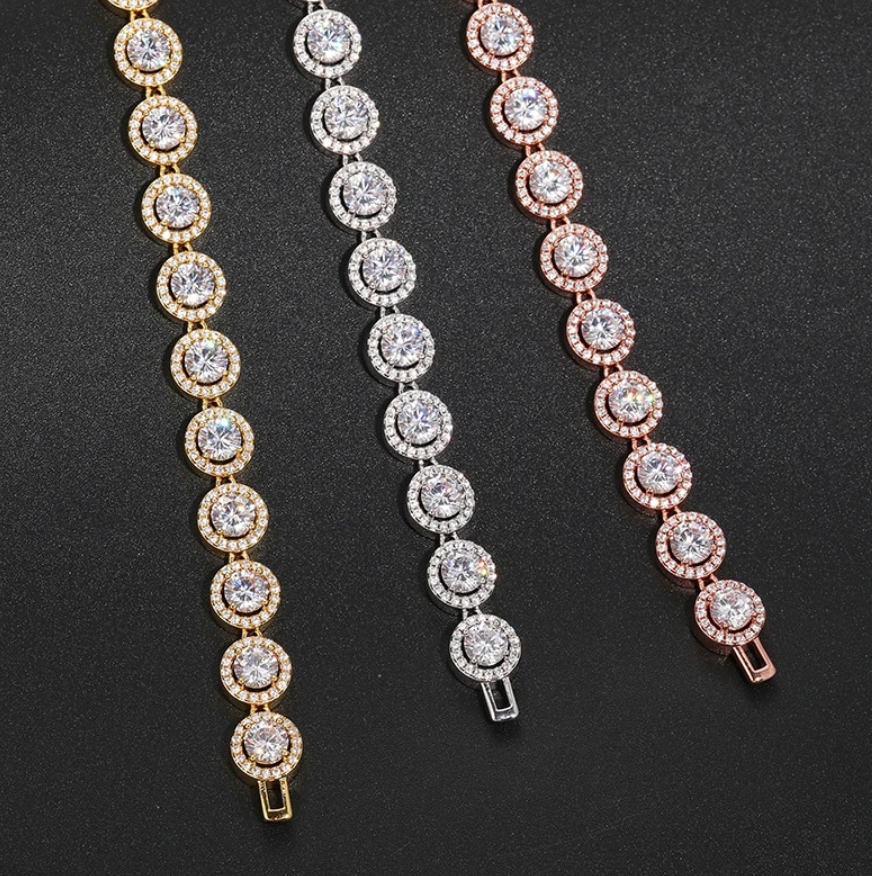 Round Linked Moissanite Bracelet