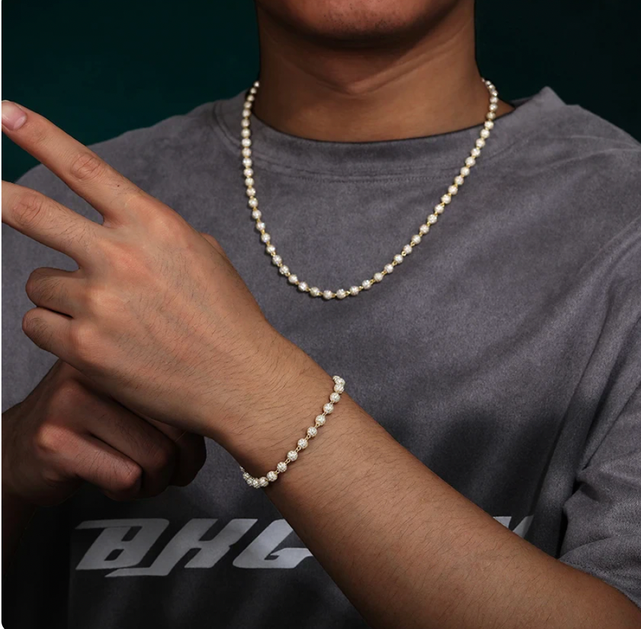 “Buddhist Beads" Moissanite Bracelet