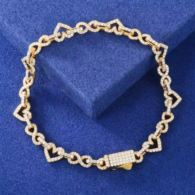 "Heart" Link Moissanite Bracelet